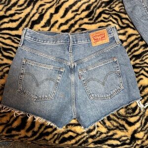 Levis 501 Jean shorts